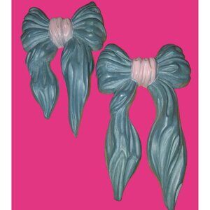 Lot Of 2 Homco Vintage Resin Wall Bows With Hangers - Gray Pink - 7x5 Inches